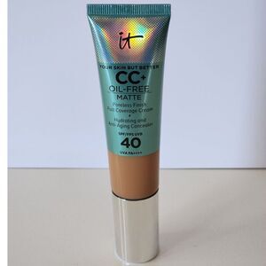 NIB IT Cosmetics CC+ Oil-Free Matte Foundation in Rich Honey